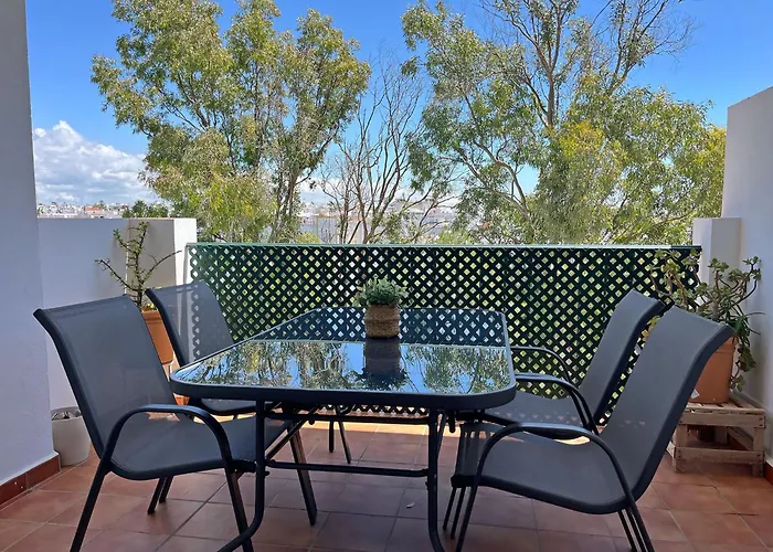 アパート Atalaya Alma Con Terraza Y Piscina Comunitaria En Conil Zona Tranquila Cerca Al Mar コニル・デ・ラ・フロンテラ